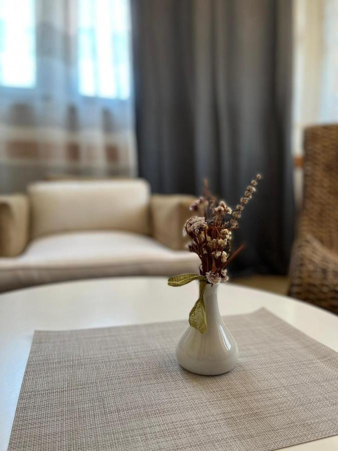 Apartman Gorana With Swimming Pool Jelsa  Eksteriør billede